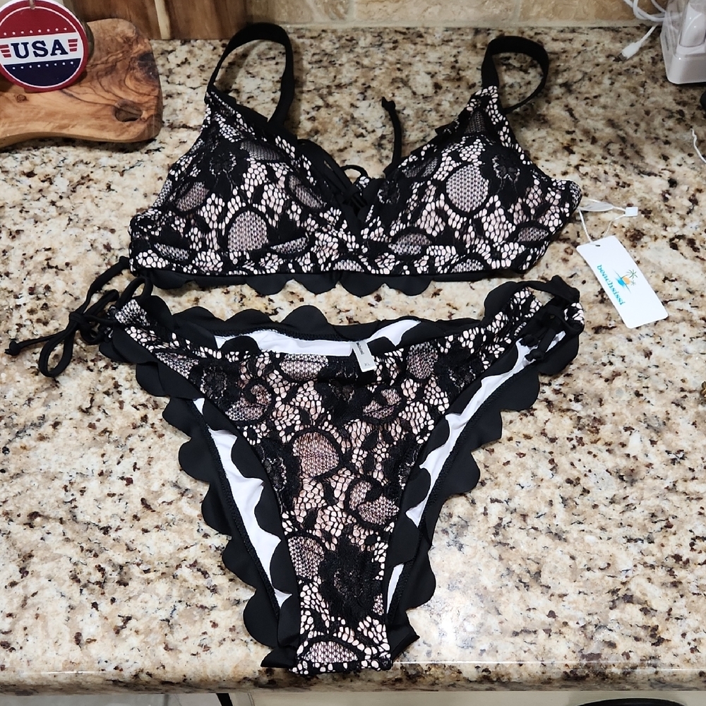 Black and White Lace Bikini Set